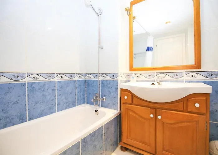 Port Penthouse Belladonna *