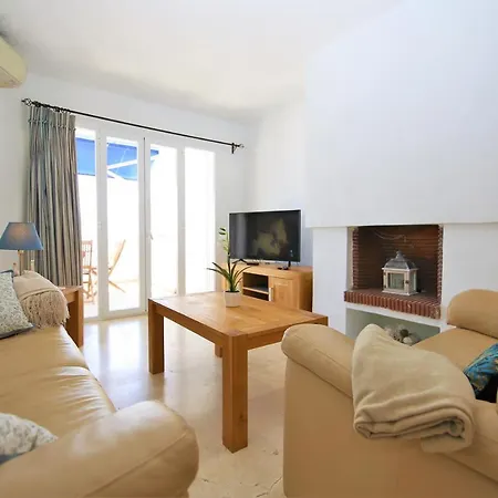 Port Penthouse Belladonna *